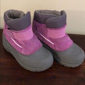 The North Face little girls Alpenglow winter boots